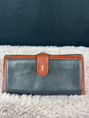 Bally Vintage Black Pebbled Leather Checkbook Wallet w Kiss Lock Coin Purse EUC